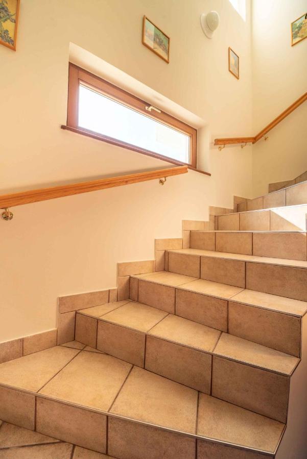 Apartment In Keszthely/Balaton 19020 Ngoại thất bức ảnh